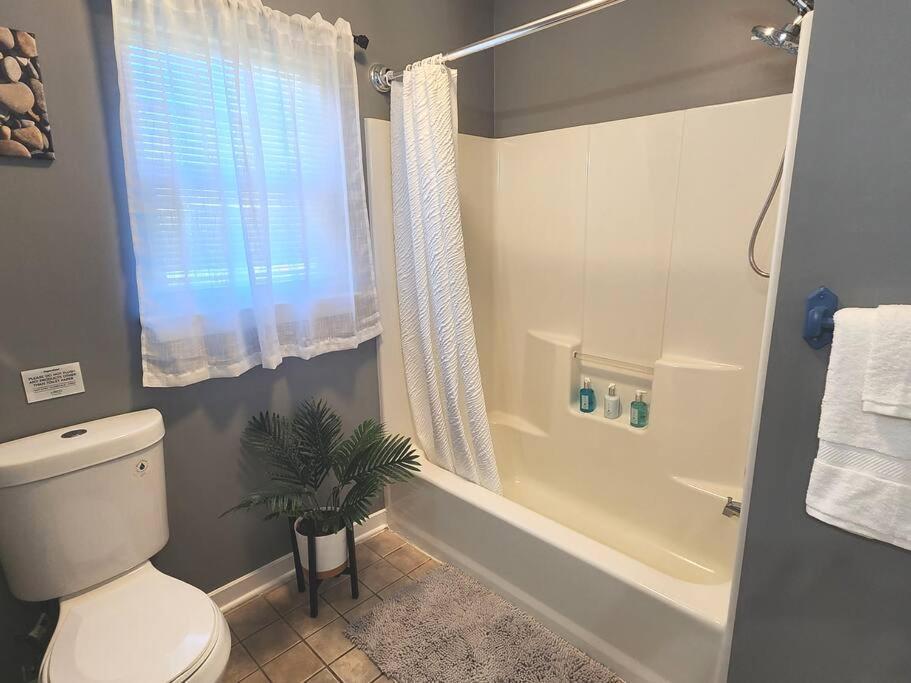 The Grey Escape-Close To Beach Waterpark & Casinos Atlantic City Exterior photo